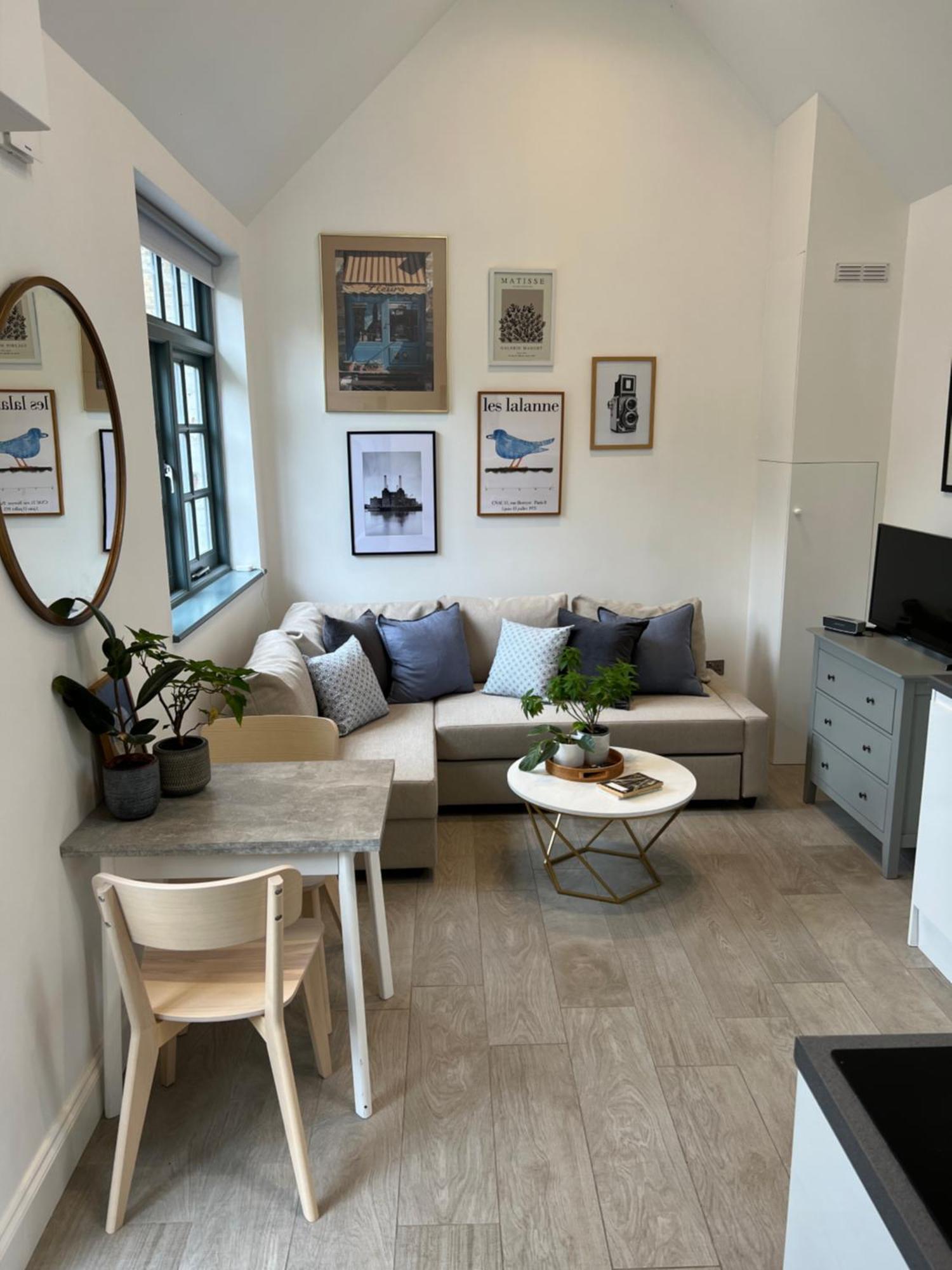 Forge Cottage - Pretty 1 Bedroom Cottage With Free Off Street Parking ロンドン エクステリア 写真