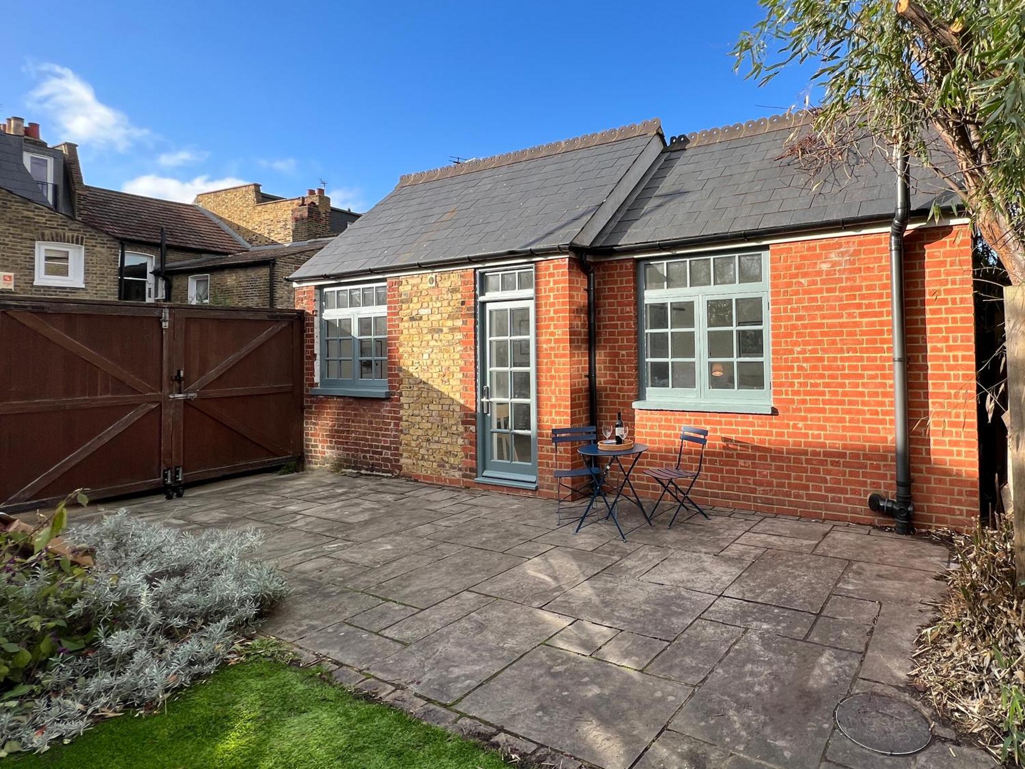 Forge Cottage - Pretty 1 Bedroom Cottage With Free Off Street Parking ロンドン エクステリア 写真